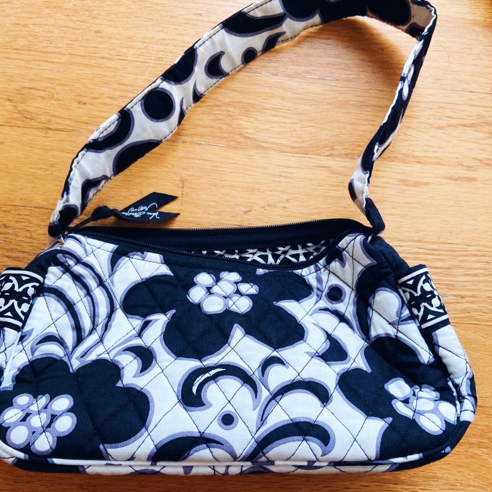 Vera Bradley black and white floral shoulder bag